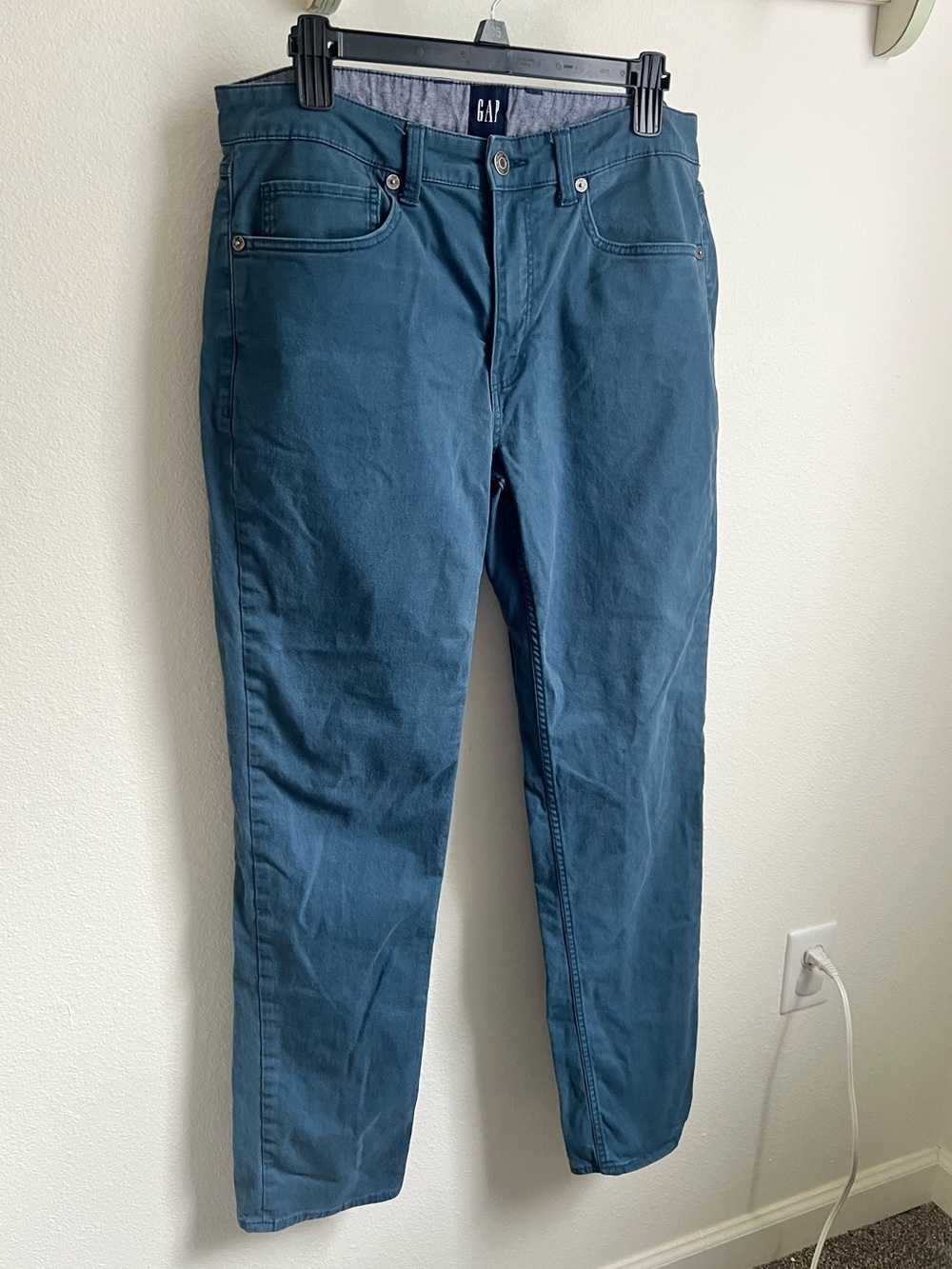 GAP Men's Blue Chino Pants